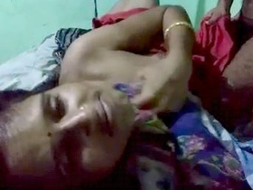 Desi bhabhi gets fucked hard in the village