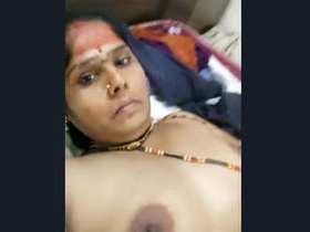Bhabhi's erotic music video showcases her sexy side