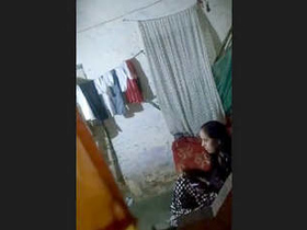 Indian bhabhi gets her pussy pounded by her well-endowed lover