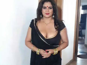 Sapna Bhabhi's Voluptuous Cleavage Takes Center Stage